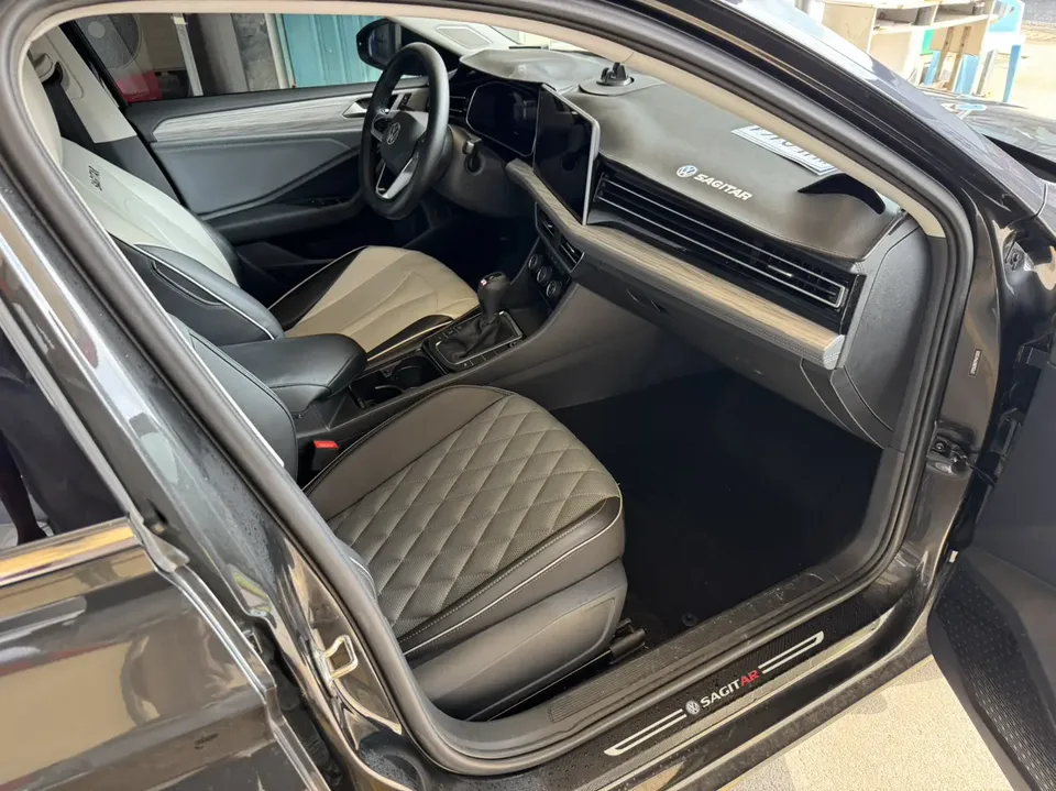 Volkswagen Sagitar 2023 Sagitar 300TSI DSG Beyond Edition 2023 — миниатюра 3