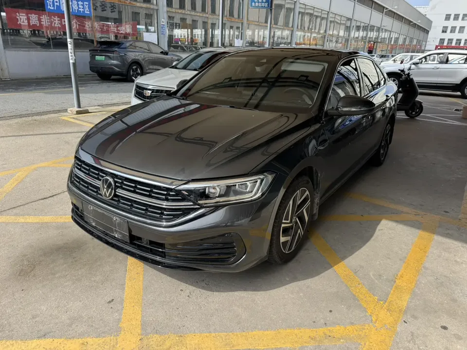 Volkswagen Sagitar 2023