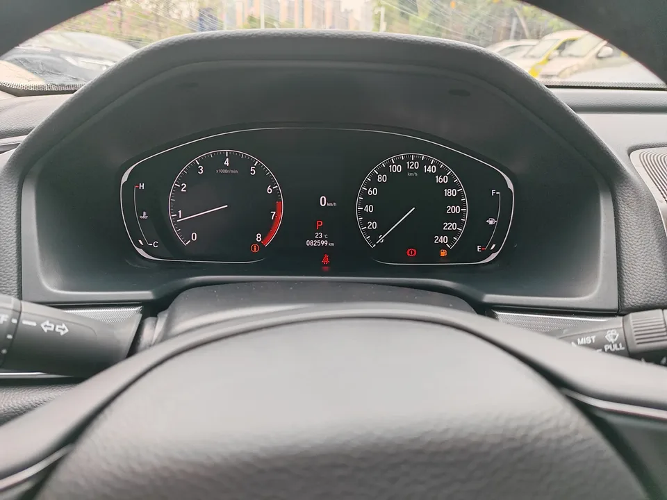 Honda Accord Accord 2022 260TURBO Deluxe Edition 2022 — миниатюра 3