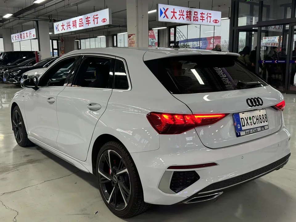 Audi A3 A3 2022 Sportback 35 TFSI stylish and sporty 2023 — thumbnail 2