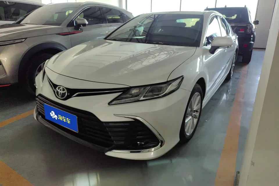 Toyota Camry 2023