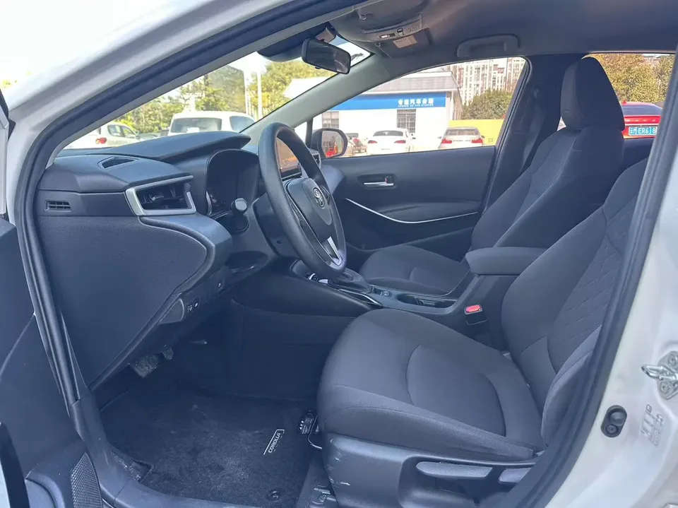 Toyota Corolla Corolla 2022 Corolla Hybrid 1.8L E-CVT Pioneer Edition 2022 — thumbnail 5
