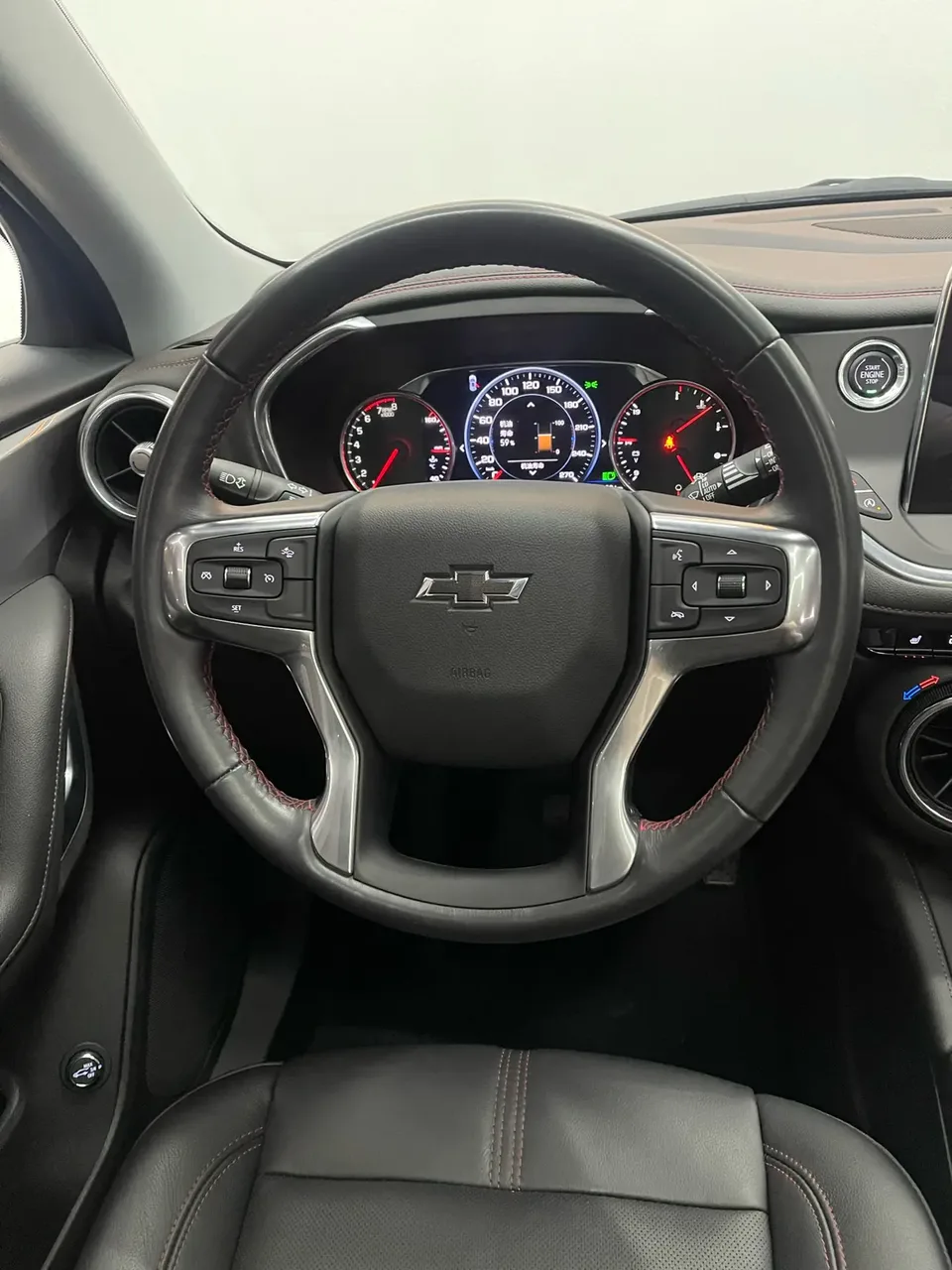 Chevrolet Pioneer pioneer 2022 Mild Hybrid 650T Redline 7-seat Thunder Edition 2023 — thumbnail 4