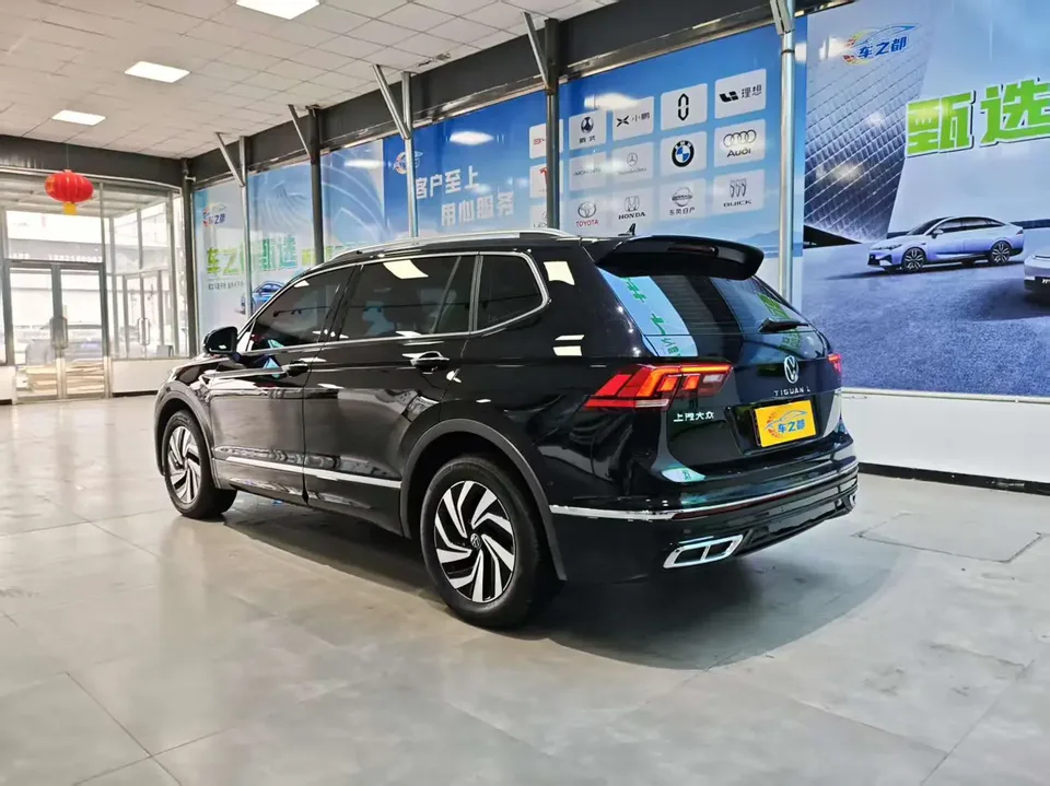 Volkswagen Tiguan L Tiguan L 2024 Outstanding Model 330TSI 2WD R-Line Dragon Edition 2024 — thumbnail 4