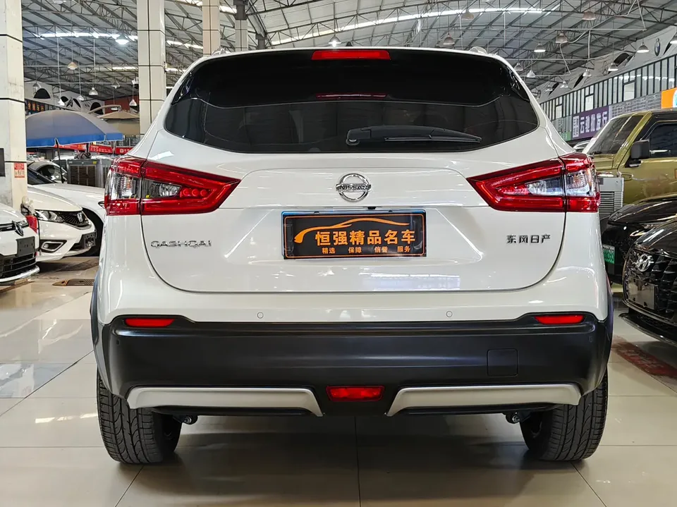 Nissan Qashqai Qashqai 2022 Qashqai 2022 2.0L XV TOP flagship version 2023 — thumbnail 2