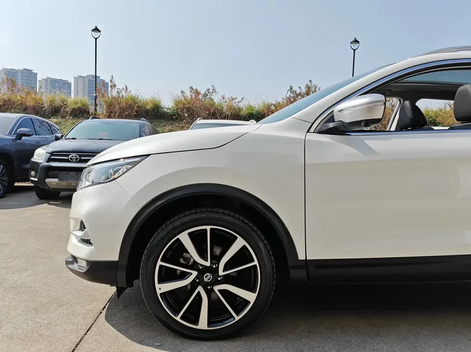 Nissan Qashqai Qashqai 2022 Qashqai 2022 2.0L XV TOP flagship version 2023 — thumbnail 3