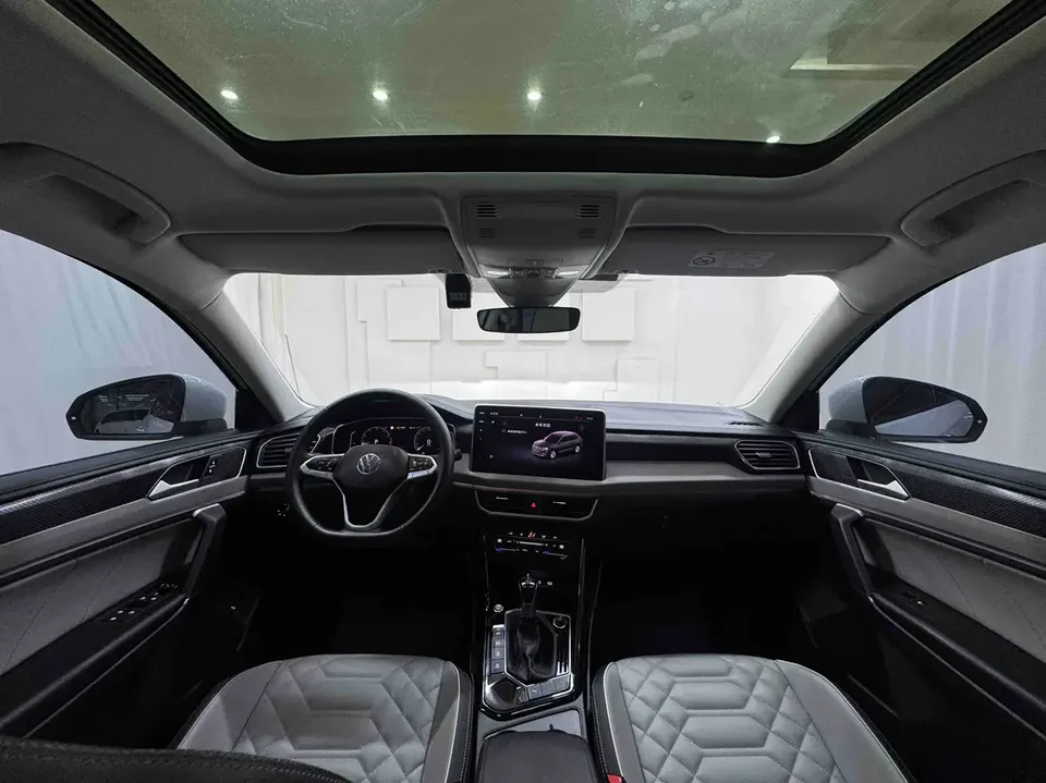 Volkswagen Tayron Tanyue 2023 280TSI 2WD Luxury Plus Advanced Edition 2022 — миниатюра 4