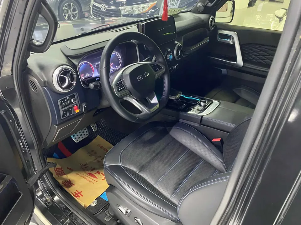 BAIC Beijing Off-road BJ40 Beijing Off-road BJ40 2023 2.0D Automatic 4WD Blade Hero Edition Knight Edition 2023 — миниатюра 5