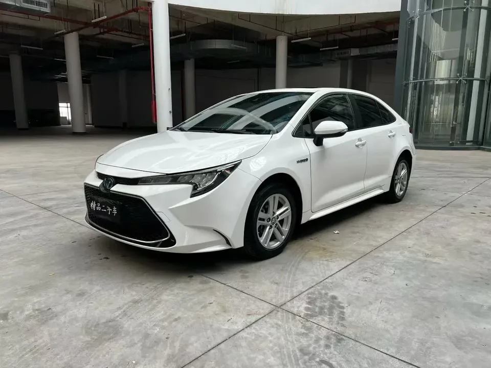 Toyota Levin Lei Ling 2022 2022 Lelink Dual Engine 1.8H E-CVT Luxury Edition 2022 — photo 1, buy with delivery to Moscow