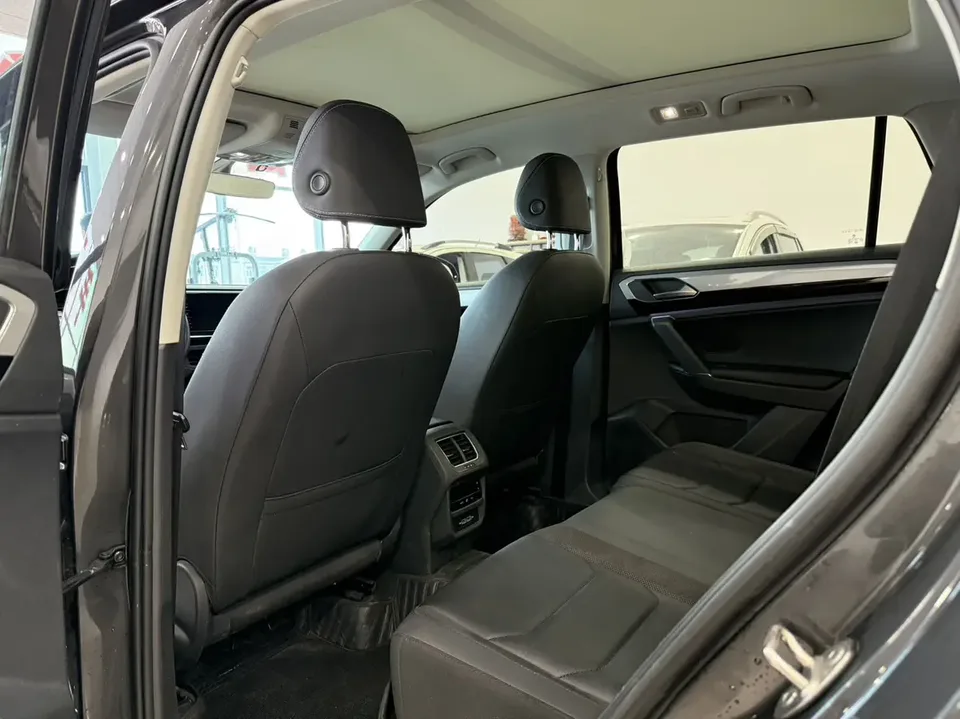 Volkswagen Tayron Tanyue 2022 280TSI 2WD Luxury Smart Edition 2022 — миниатюра 5