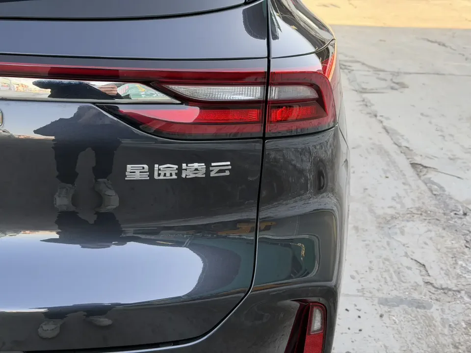 Exeed TXL Lingyun S 400T 2WD Super Power PRO Edition 2025 — миниатюра 3