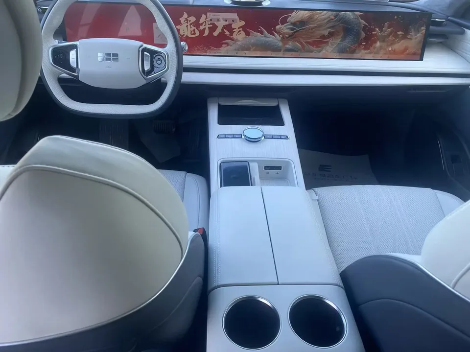 Geely Galaxy E8 665km Starship Voyage Edition 2024 — миниатюра 3