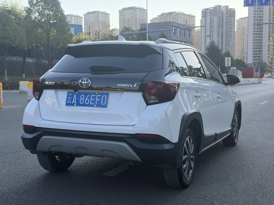 Toyota Yaris L YARiS L Zhixuan 2022 Zhixuan X 1.5L CVT luxury PLUS version 2022 — миниатюра 5