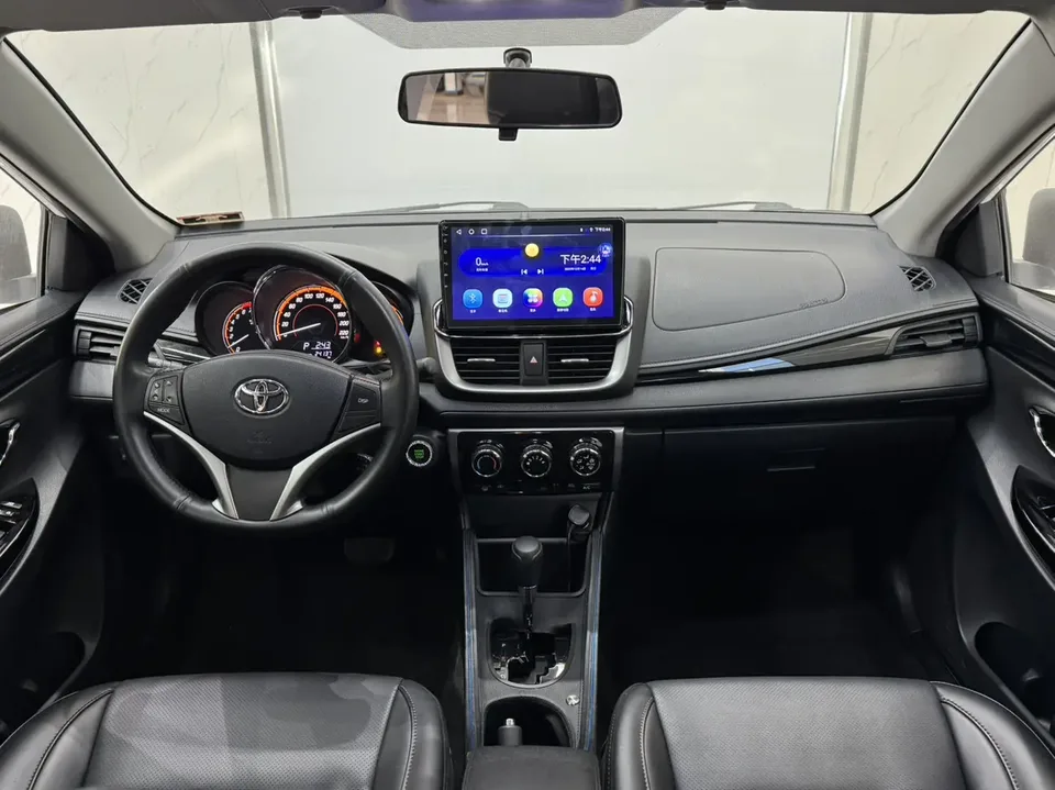 Toyota Yaris L Yaris L 2022 YARiS L Zhixuan 2022 Zhixuan X 1.5L CVT luxury PLUS version 2022 — thumbnail 3