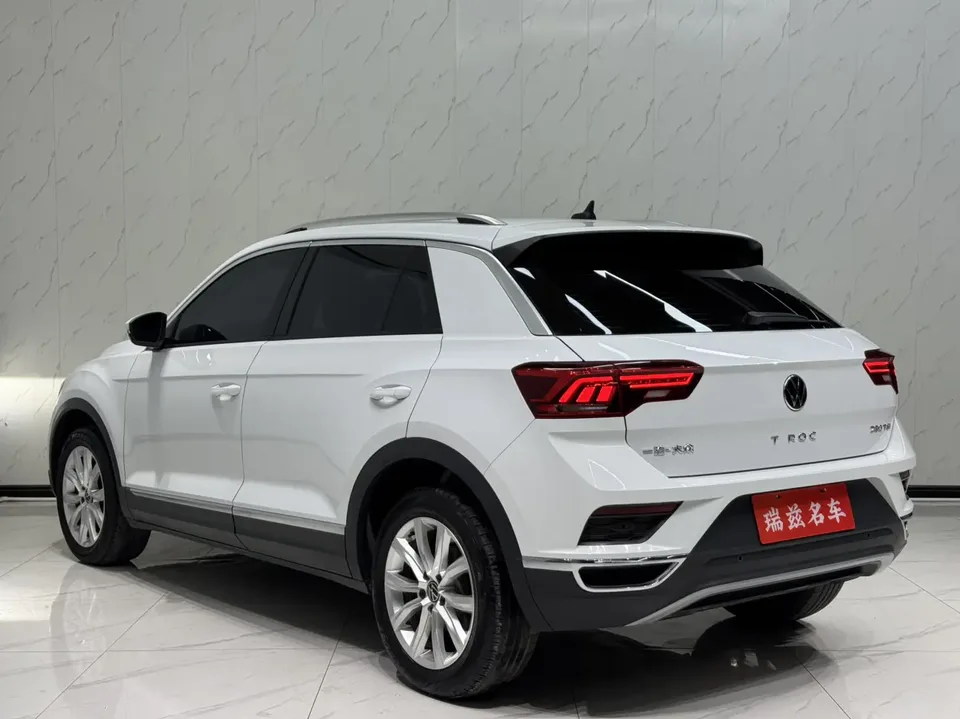 Volkswagen T-Roc Tanyue 280TSI DSG 2WD Elite PLUS 2022 — миниатюра 4