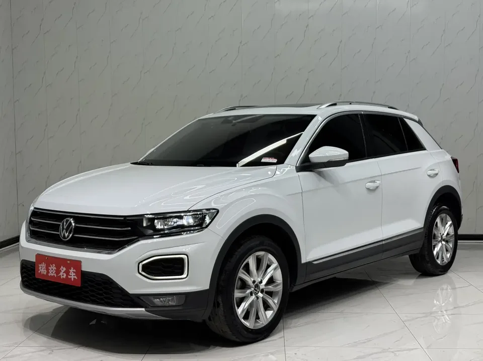 Volkswagen T-Roc Tanyue 280TSI DSG 2WD Elite PLUS 2022 — фото 1, купить с доставкой в Москву