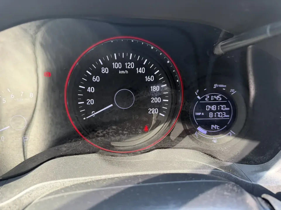 Honda VEZEL 2022 VIZI 1.5L CVT Phantom Night Pioneer Edition 2022 — миниатюра 5