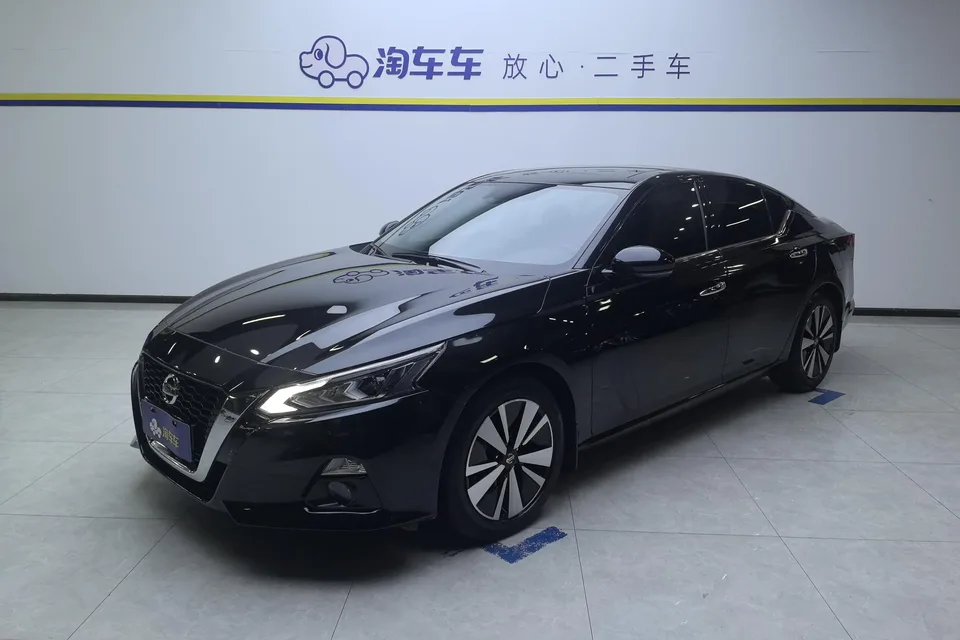 Nissan Altima Sound of nature 2021 2.0L XL Comfort Edition 2023 — photo 1, buy with delivery to Moscow
