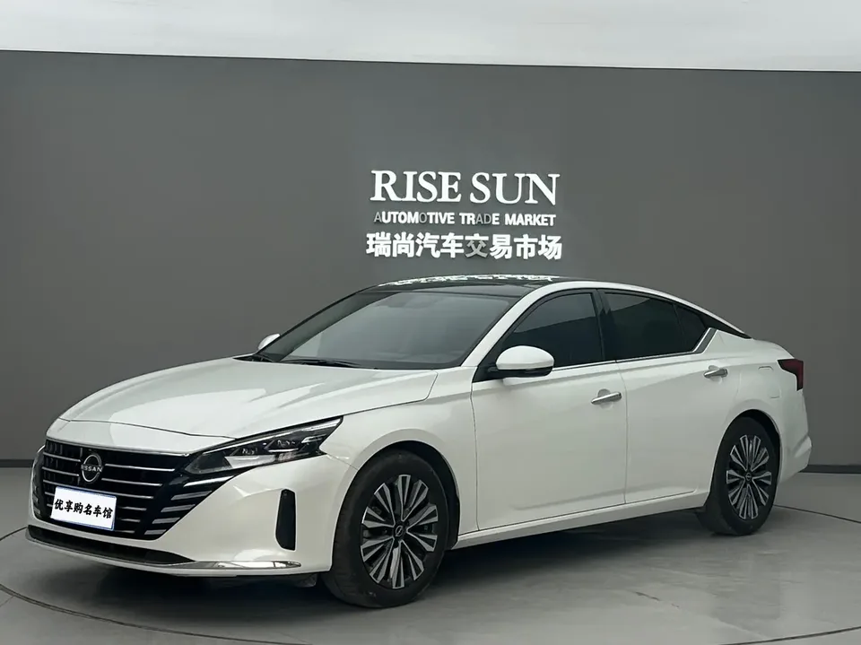 Nissan Altima Teana 2022 Teana 2.0L XL-TLS Enjoy Edition 2023 — photo 1, buy with delivery to Moscow