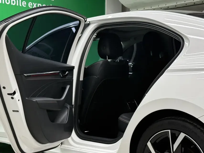 Skoda Octavia Octavia 2022 PRO TSI280 DSG luxury version 2022 — thumbnail 5