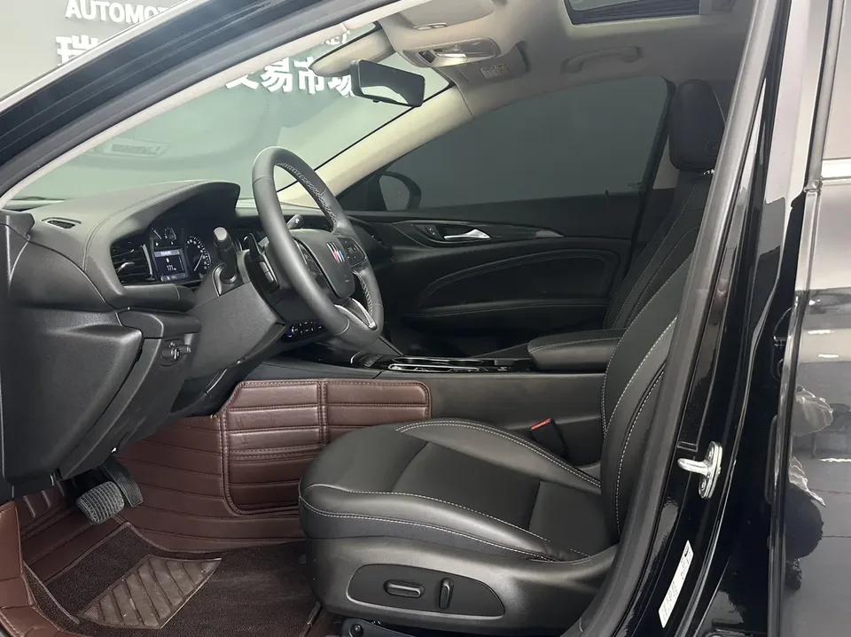 Buick Majesty Regal 2024 25T Super Edition 2025 — миниатюра 3