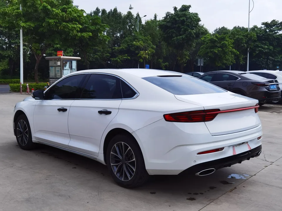 Geely Preface Xing Rui 2023 Xingrui 2023 2.0T Luxury Edition 2022 — thumbnail 4