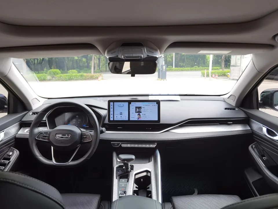 Geely Preface Xing Rui 2023 Xingrui 2023 2.0T Luxury Edition 2022 — thumbnail 5