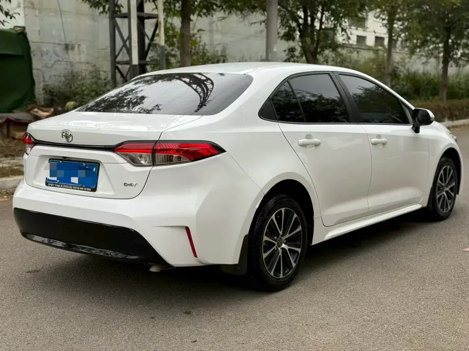 Toyota Levin Lei Ling 2023 185T Sports Edition 2024 — thumbnail 2