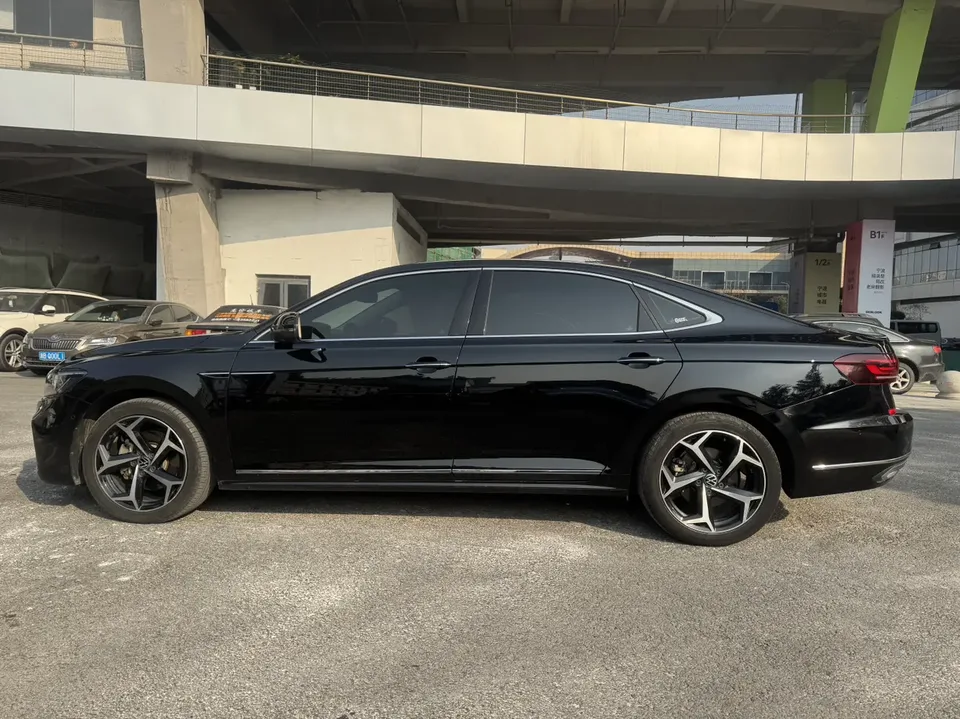 Volkswagen Passat Passat 2024 Passat 2024 380TSI Starry Sky Deluxe Edition 2024 — thumbnail 4