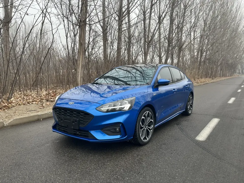 Ford Focus 2023