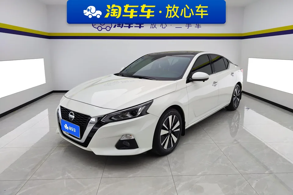 Nissan Altima Teana 2021 Teana 2021 2.0L XL Comfort Edition 2022 — photo 1, buy with delivery to Moscow