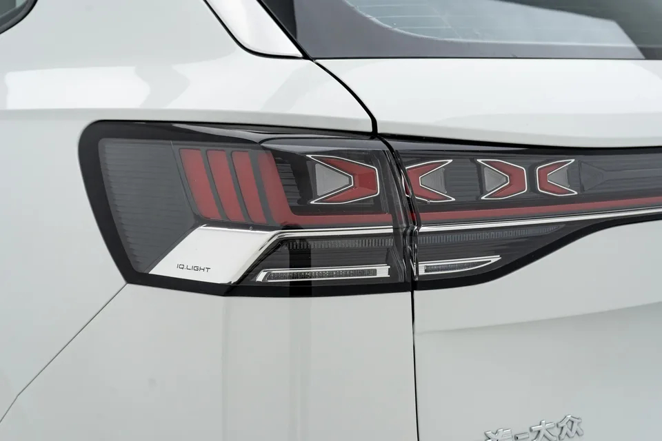 Volkswagen Tayron Public Edition 300TSI 2WD 2025 — миниатюра 4