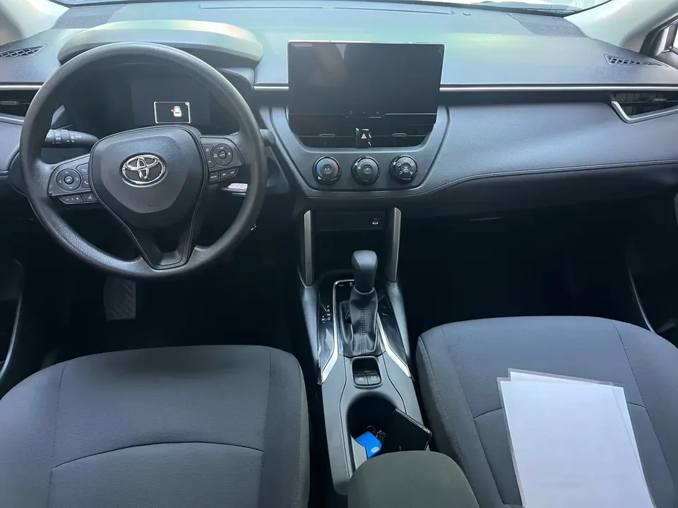 Toyota CorollaCross 2.0L CVT Pioneer Edition 2025 — миниатюра 3