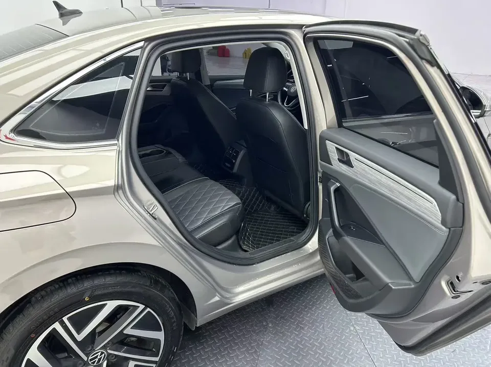 Volkswagen Sagitar 2023 Sagitar 280TSI DSG Beyond Edition Lite 2022 — миниатюра 5
