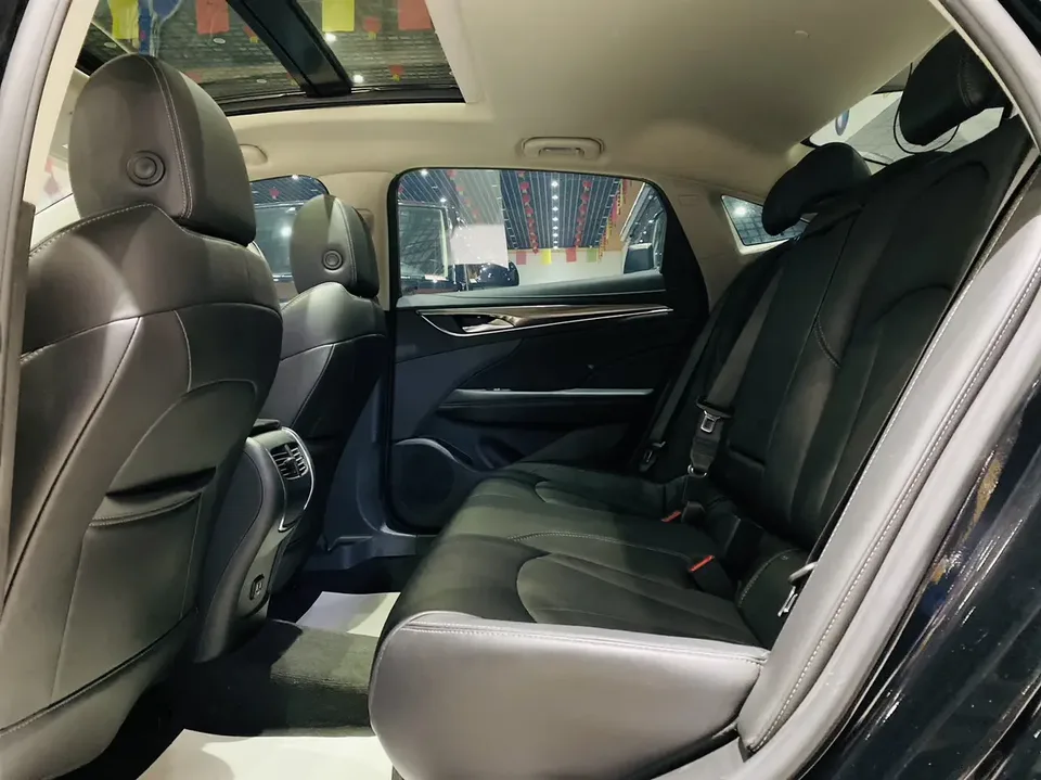 Buick LaCrosse LaCrosse 2021 652T Luxury 2023 — миниатюра 4