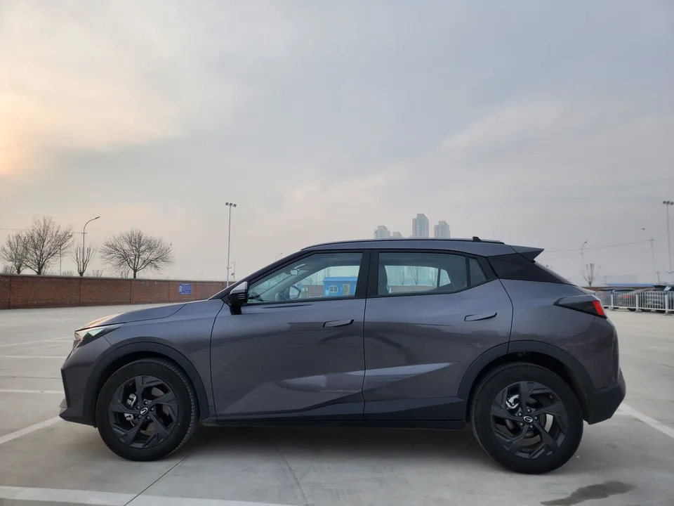 GAC Trumpchi GS3 Shadow Speed 270T Jinzhi Edition 2025 — миниатюра 4