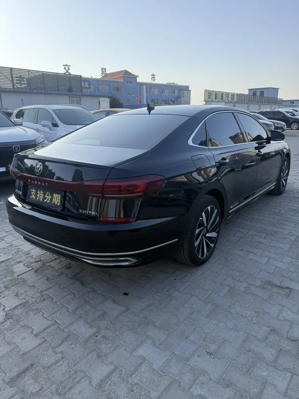 Volkswagen Passat facelift 330TSI Elite Edition 2023 — миниатюра 4