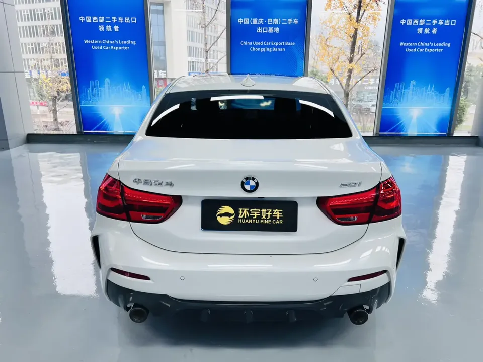 BMW 1 Series BMW 1 Series 2021 120i M Sport Night Edition 2023 — миниатюра 2