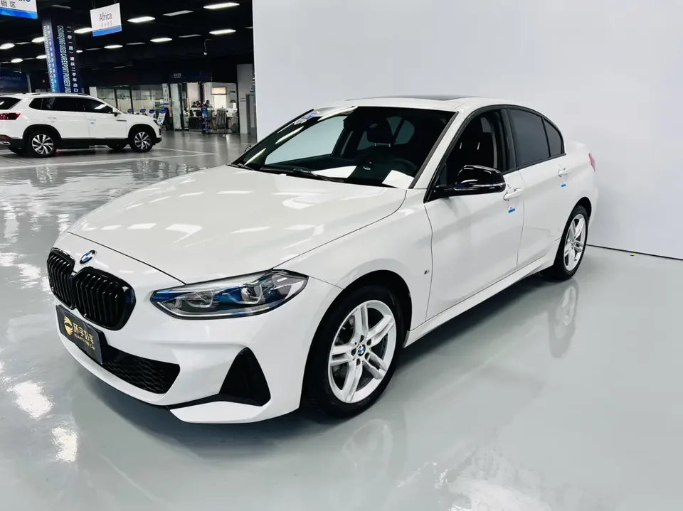 BMW 1 Series BMW 1 Series 2021 120i M Sport Night Edition 2023 — фото 1, купить с доставкой в Москву