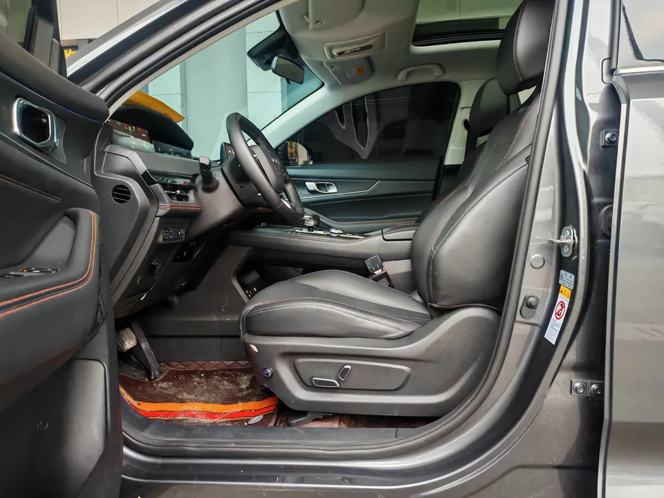 Changan UNI-K 2.0T Luxury Edition 2022 — миниатюра 5