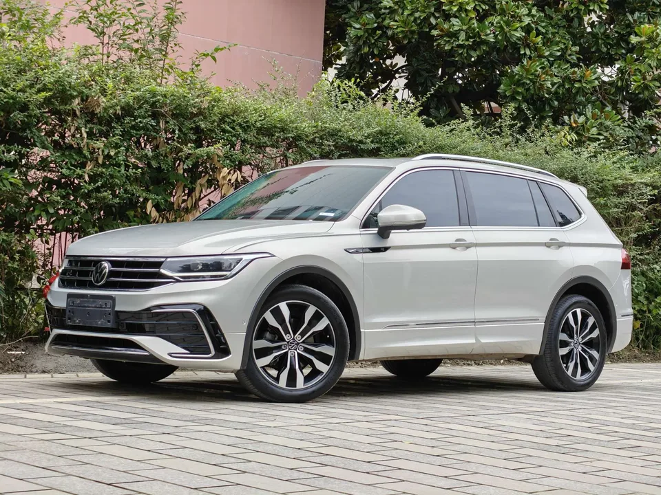 Volkswagen Tiguan L 2022
