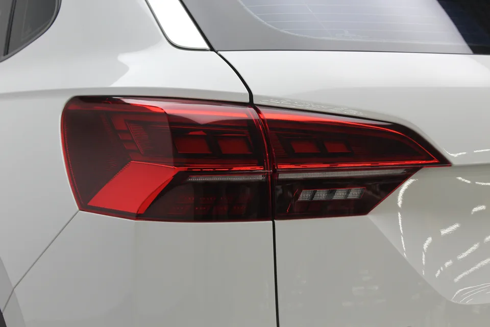 Volkswagen Tayron 330TSI 2WD 3rd Anniversary Limited Edition 2022 — миниатюра 4
