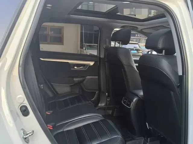 Honda CR-V Honda CR-V 2021 240TURBO CVT 2WD Comfort Edition 2022 — миниатюра 3