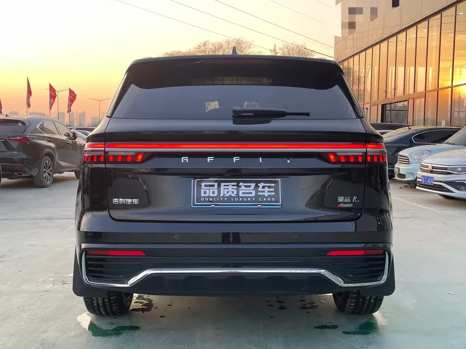 Geely Monjaro Xingyue L 2025 2.0TD High Power Automatic 4WD Dongfang Yao Wangyue Edition 2025 — миниатюра 5