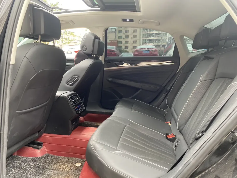 Volkswagen Passat Passat 2024 380TSI Star Elite Edition 2024 — миниатюра 4