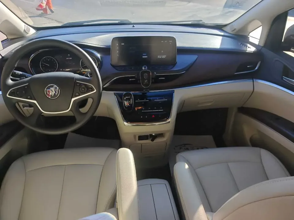 Buick GL8 Buick GL8 2023 2.0T Automatic RWD 7-seater Original Customized Edition 2022 — миниатюра 3