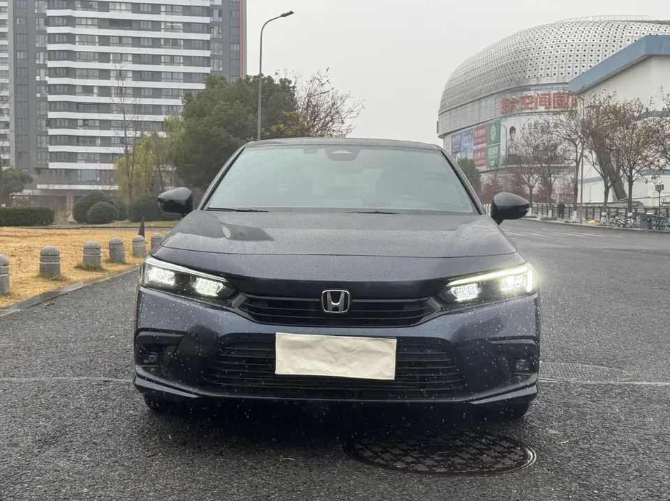 Honda CIVIC 2022 Civic 240TURBO CVT Ignition Edition 2022 — миниатюра 2