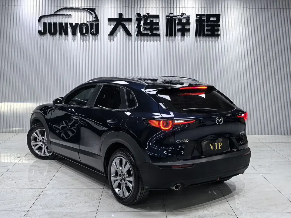 Mazda CX-30 Mazda CX-30 2022 2.0L Automatic Jiayue Edition 2022 — миниатюра 2