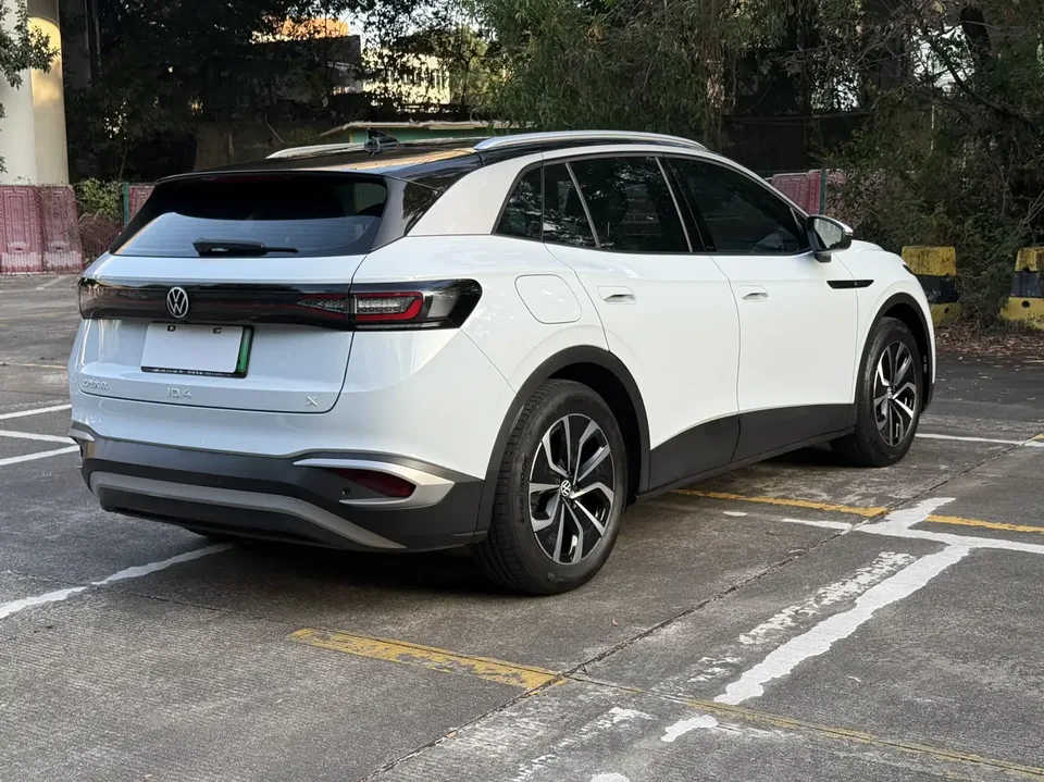 Volkswagen ID.4X Pure Edition 2022 — миниатюра 5