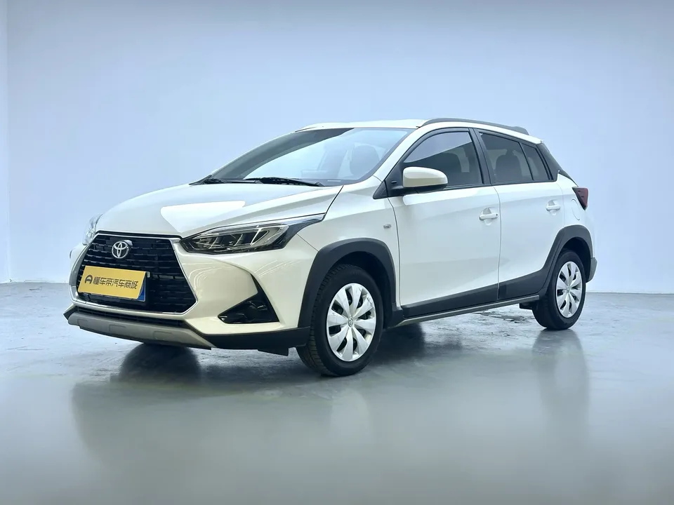 Toyota Yaris L Yaris L 2022 YARiS L Zhixuan 2022 Zhixuan X 1.5L CVT leading PLUS version 2022 — photo 1, buy with delivery to Moscow